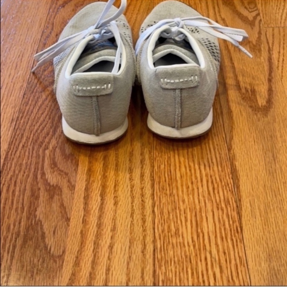 Merrell Sneakers- Size 7 - Picture 7 of 10